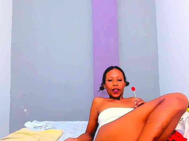 bitch-naughty webcam