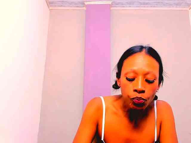 bitch-naughty webcam