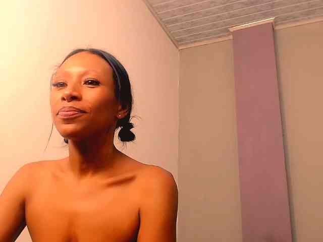 bitch-naughty webcam