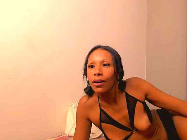 bitch-naughty webcam