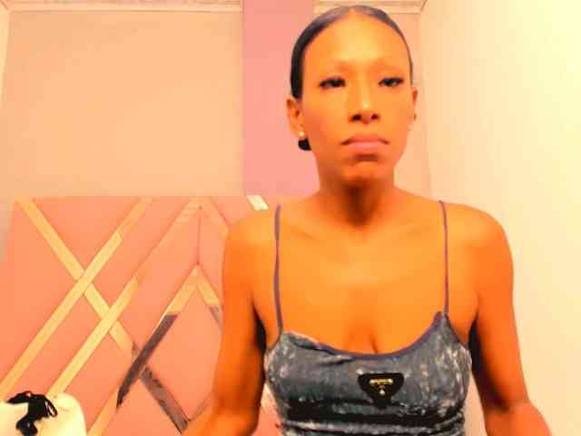 bitch-naughty webcam