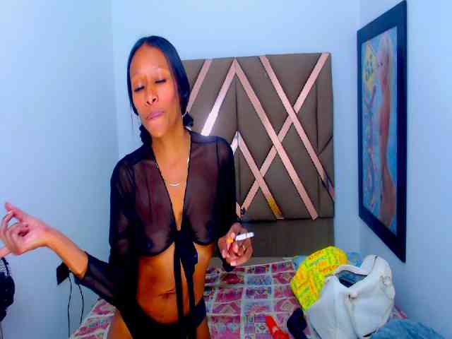 bitch-naughty webcam