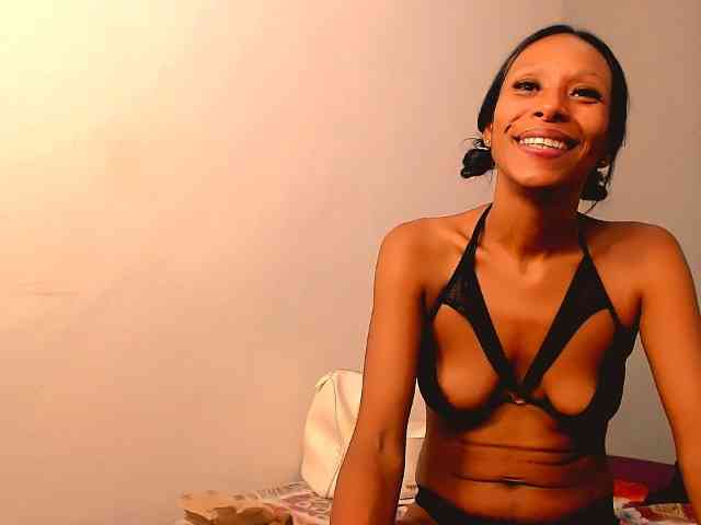 bitch-naughty webcam