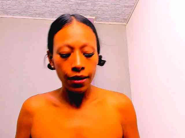 bitch-naughty webcam