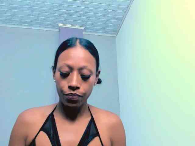 bitch-naughty webcam