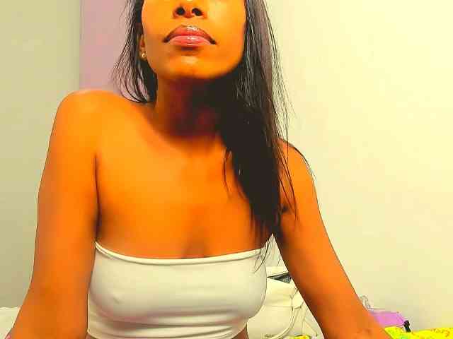 bitch-naughty webcam