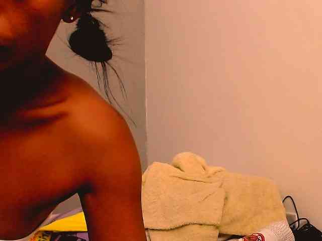 bitch-naughty webcam