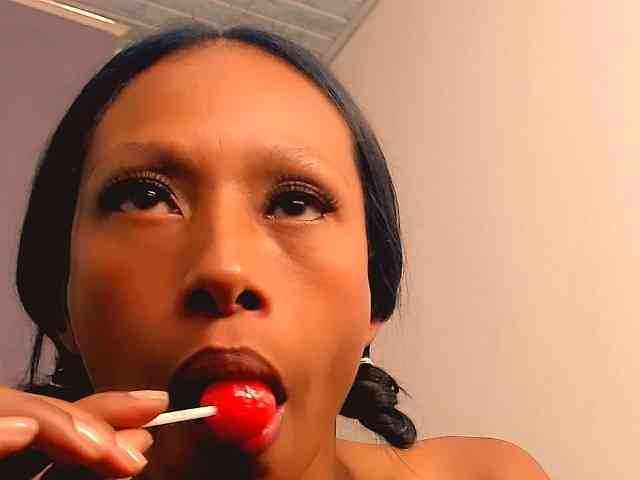 bitch-naughty webcam
