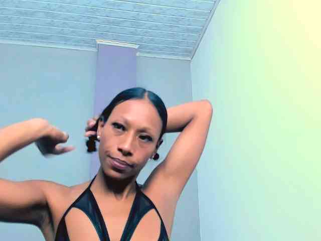 bitch-naughty webcam