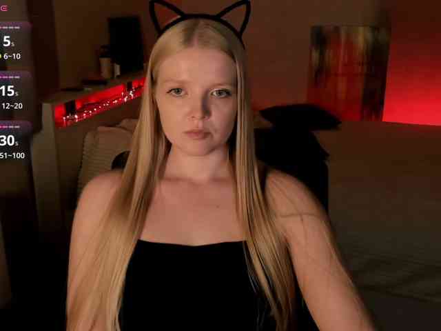 LadyLoveA webcam
