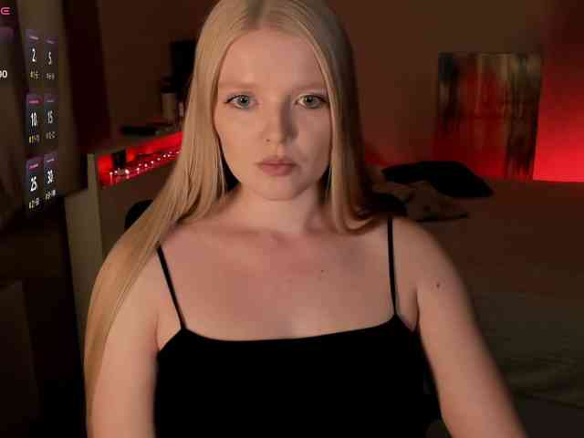 LadyLoveA webcam
