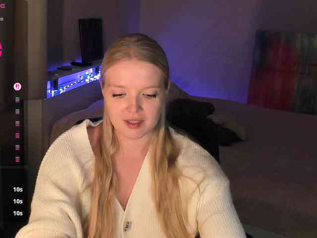 Annie333 webcam