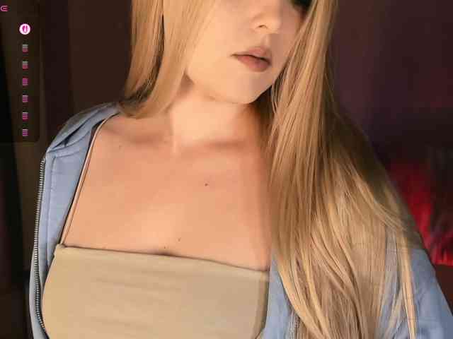 Annie333 webcam