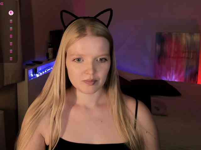 LadyLoveA webcam