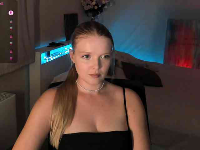 Annie333 webcam
