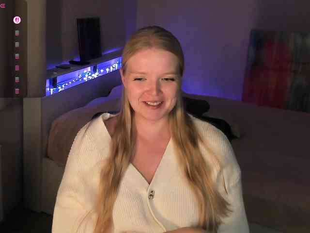 Annie333 webcam