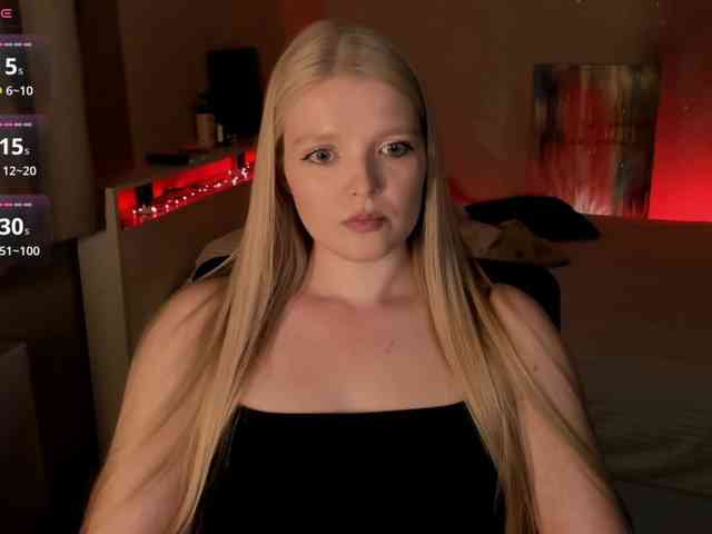 LadyLoveA webcam