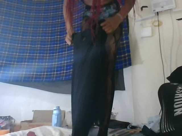 Vinsishly11 live cam on BongaCams