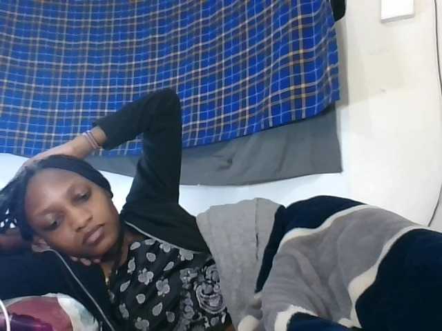 Vinsishly11 live cam preview
