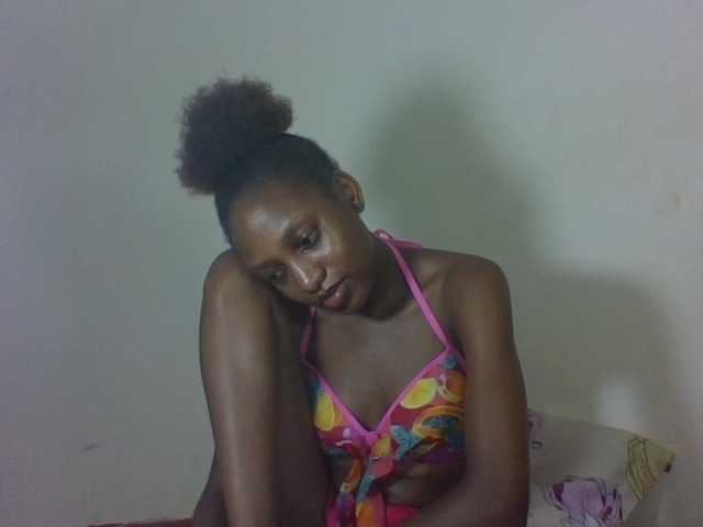 Vinsishly11 webcam