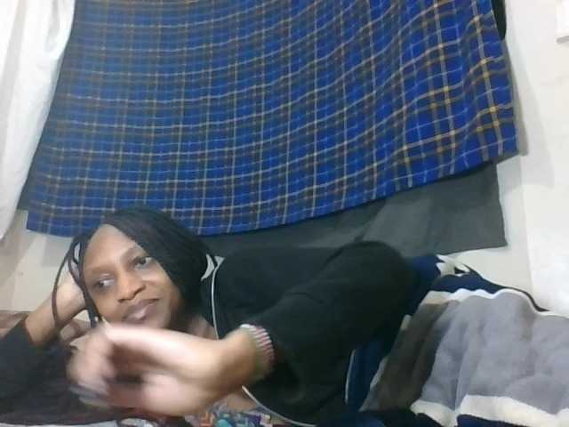 Vinsishly11 live cam preview