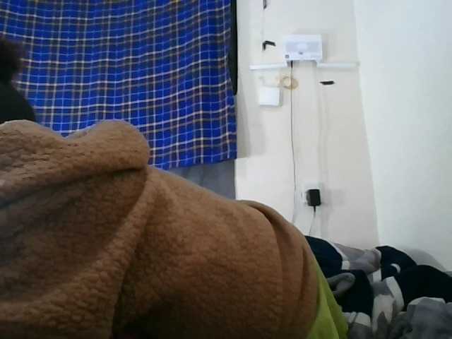 Vinsishly11 live cam on BongaCams