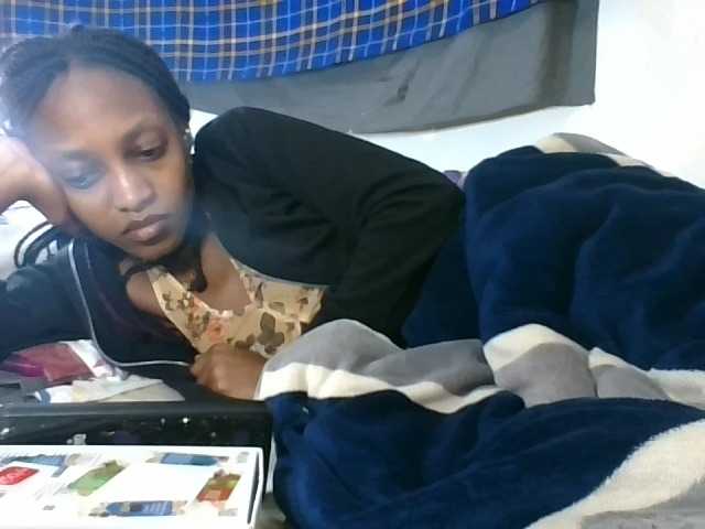 Vinsishly11 live cam preview