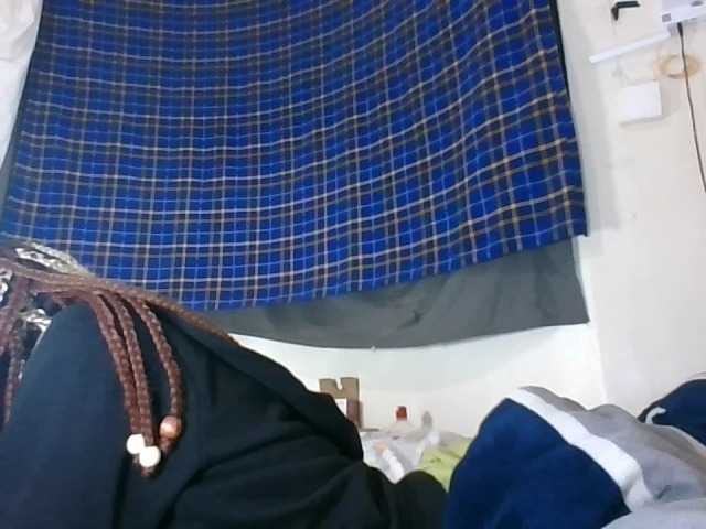 Vinsishly11 live cam on BongaCams