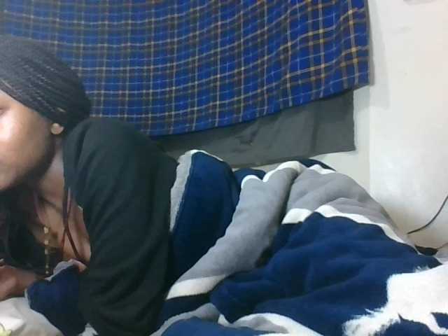 Vinsishly11 live cam preview