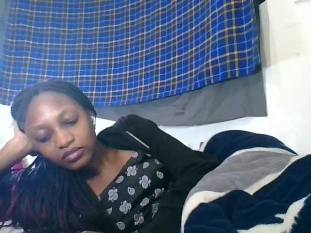 Vinsishly11 live cam preview