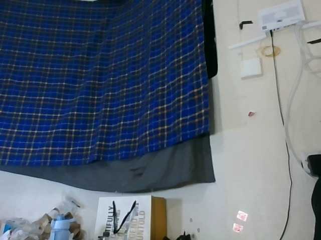 Vinsishly11 live cam on BongaCams