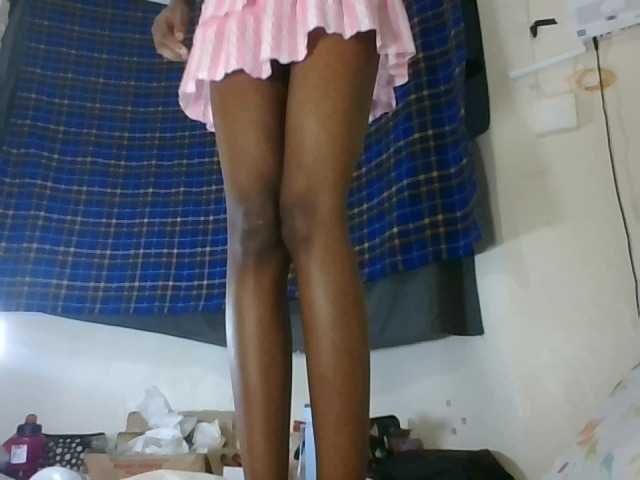 Vinsishly11, live now on BongaCams
