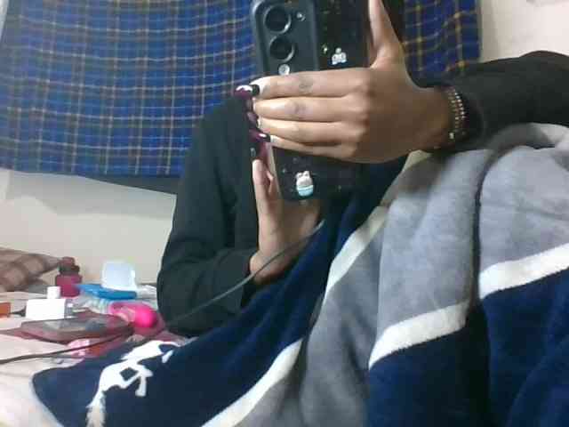 Vinsishly11 webcam