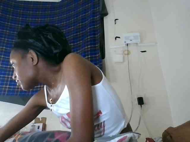 Vinsishly11 webcam