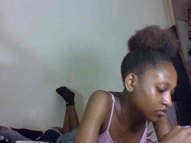 Vinsishly11 webcam