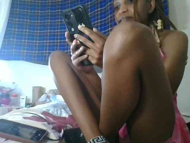 Vinsishly11 webcam