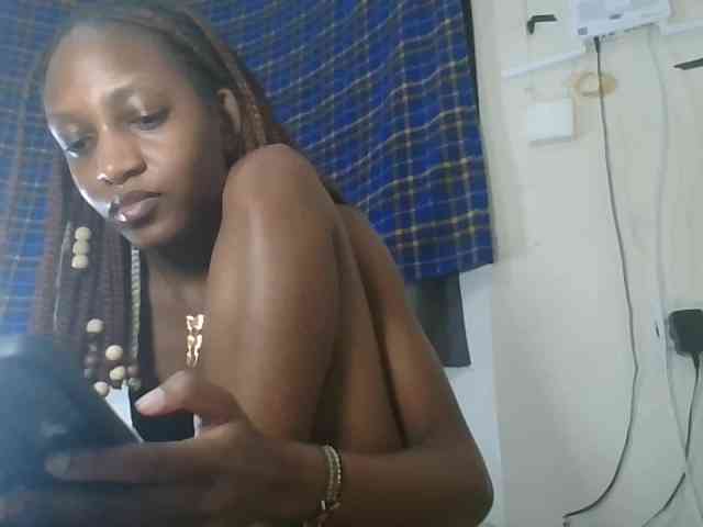 Vinsishly11 webcam