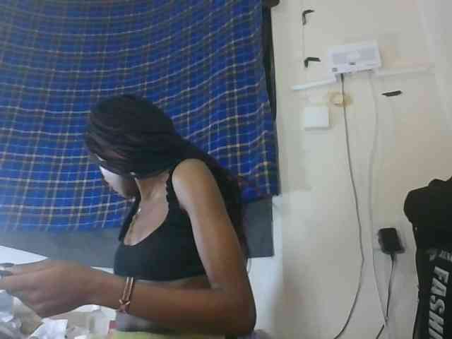 Vinsishly11 webcam
