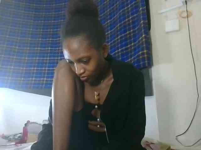 Vinsishly11 webcam