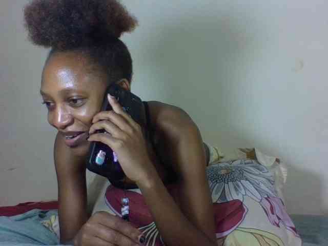 Vinsishly11 webcam
