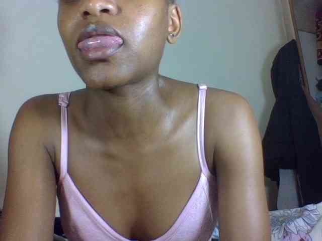 Vinsishly11 webcam