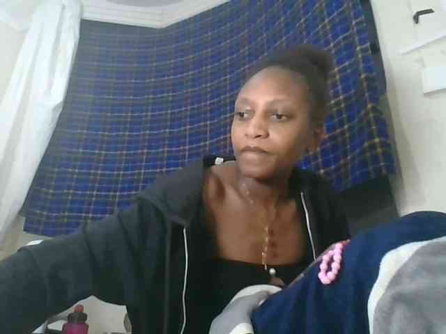 Vinsishly11 webcam