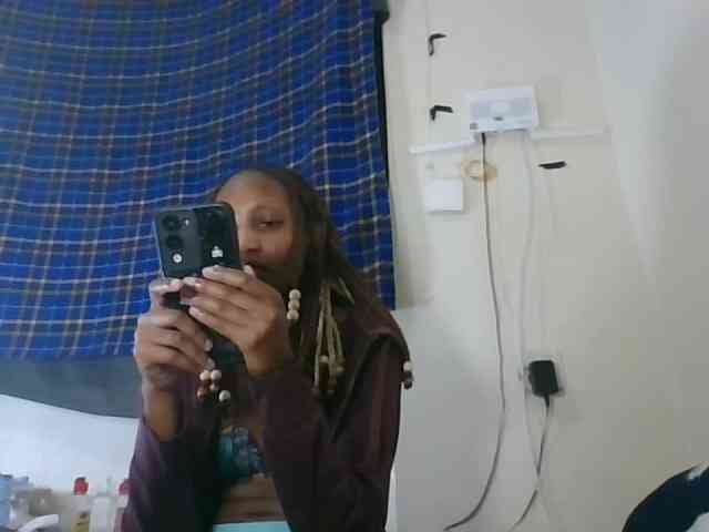 Vinsishly11 webcam