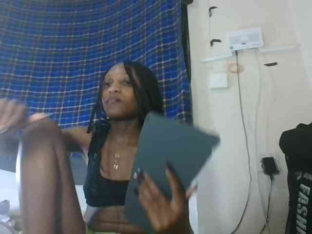 Vinsishly11 webcam