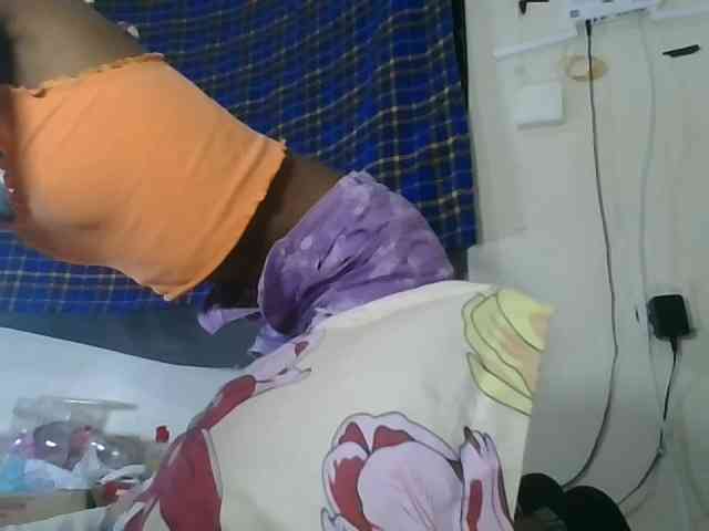 Vinsishly11 webcam
