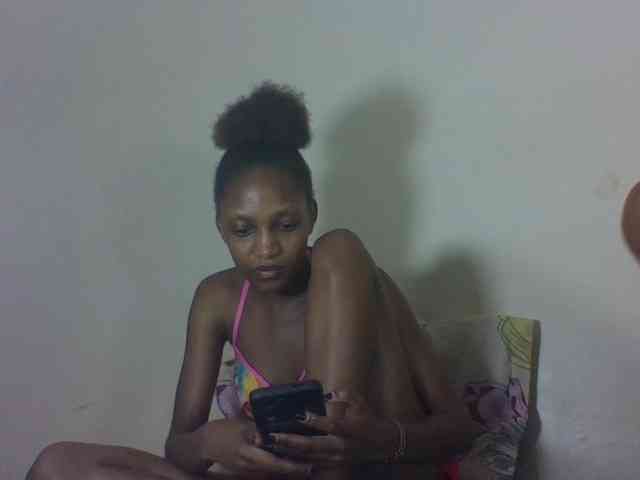 Vinsishly11 webcam