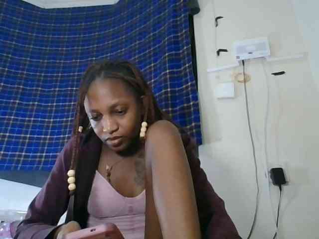 Vinsishly11 webcam