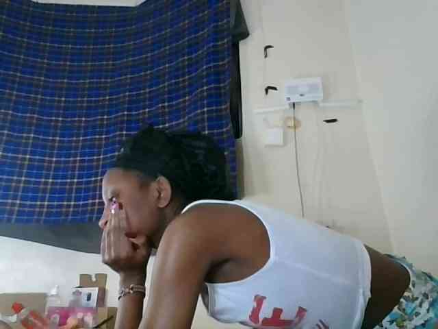 Vinsishly11 webcam
