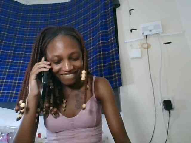 Vinsishly11 webcam