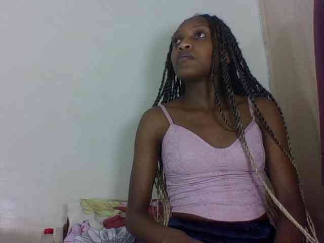 Vinsishly11 Live Webcam on BongaCams